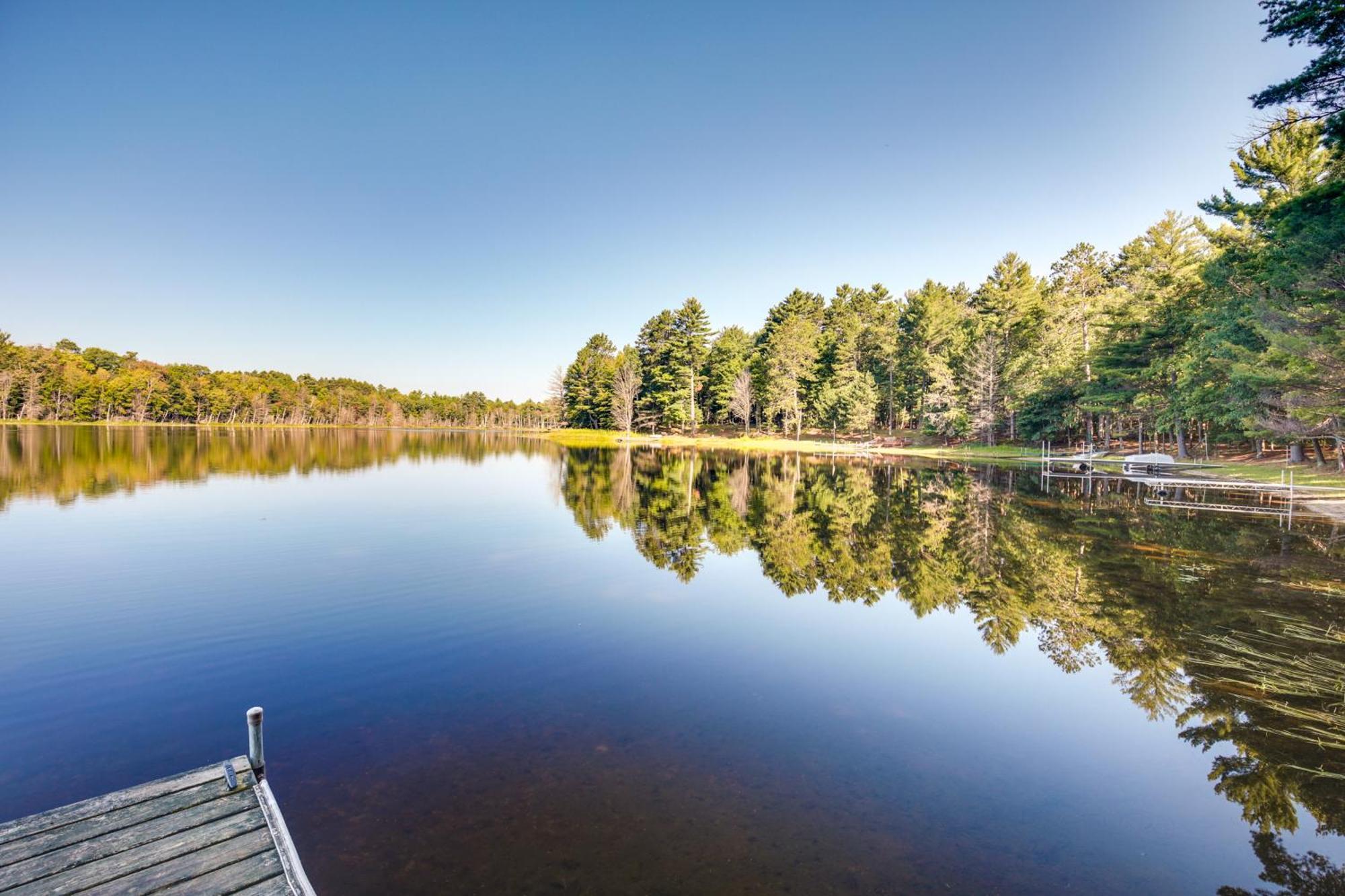 Serene Woodruff Cottage Lakefront Access! Bagian luar foto